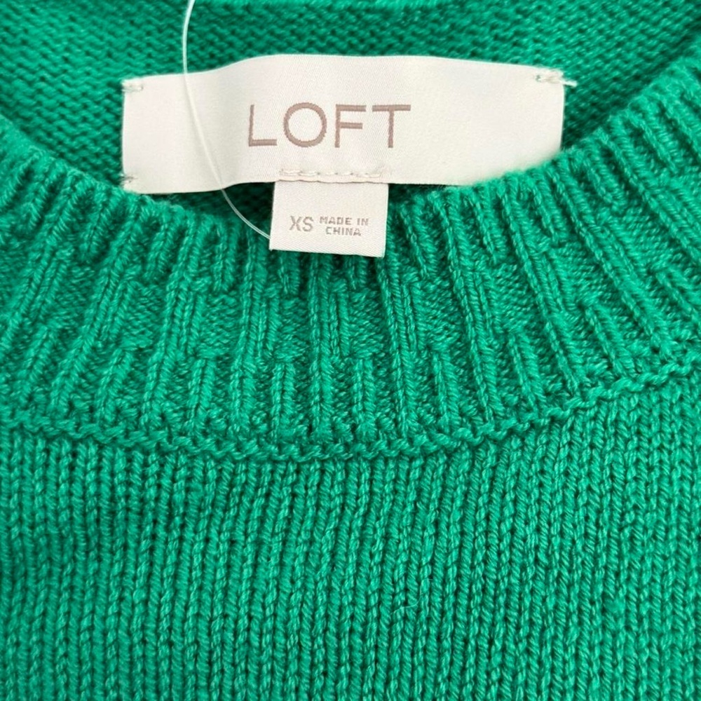‼️DONATING‼️ NWOT LOFT Vibrant Green “Luck” Knit Sweater - Picture 5 of 6